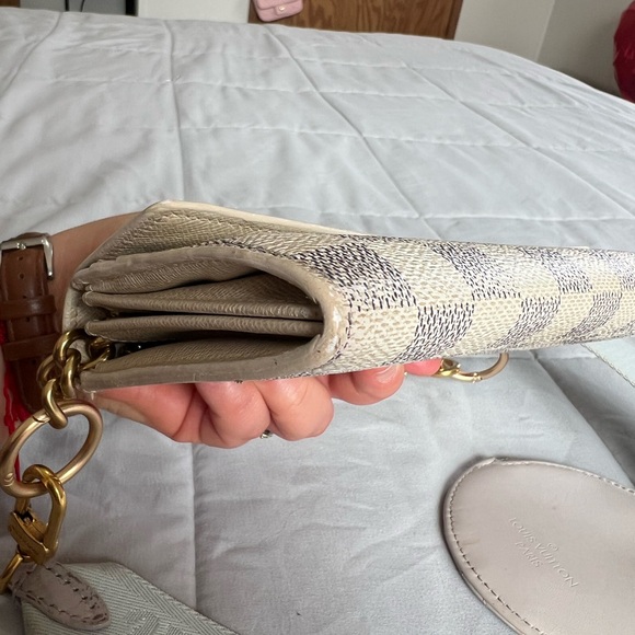 Louis Vuitton Damier Azur Sara Long Wallet & Jacquard strap with coin purse - Picture 12 of 17